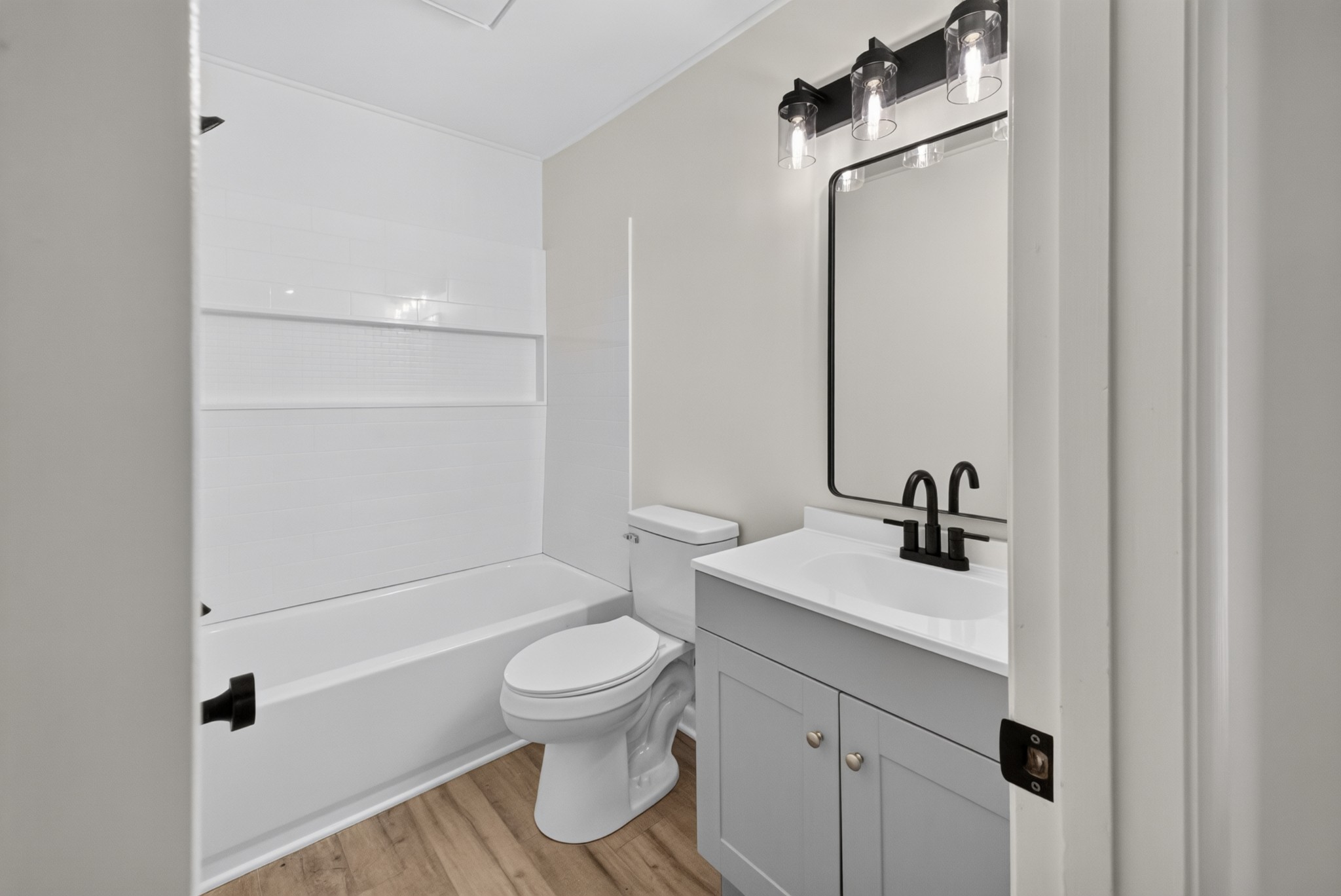 517 Wall St Property Photo 7