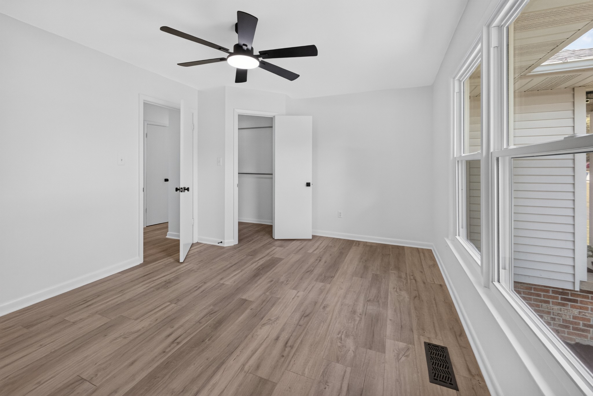 517 Wall St Property Photo 16