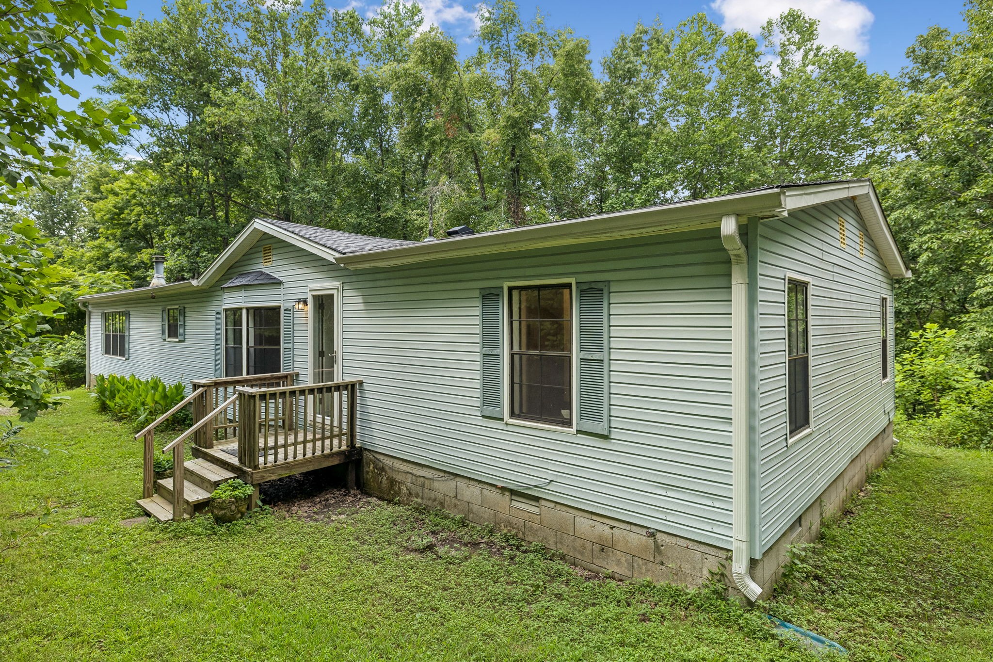 2588 Greer Rd Property Photo 1