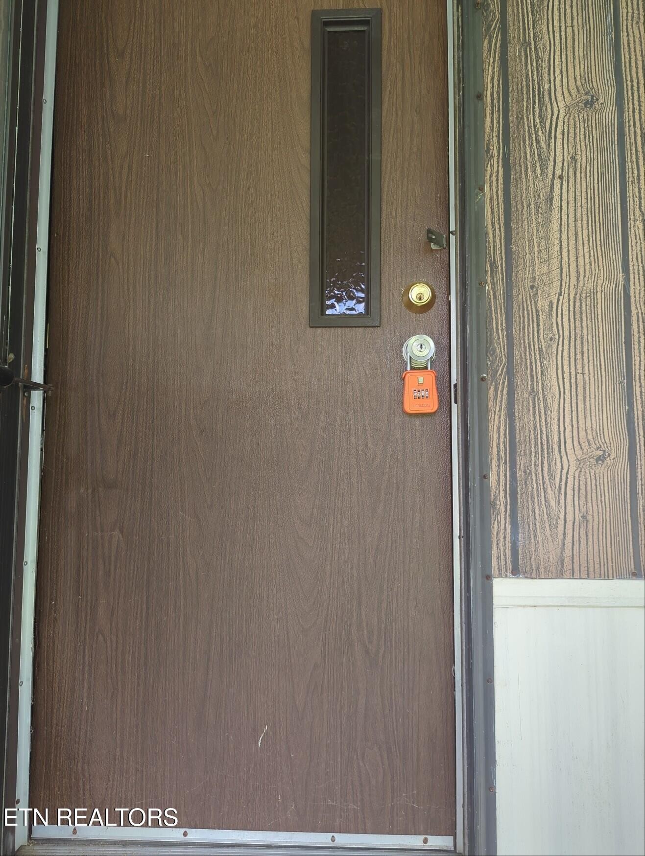 400 David Crockett Rd Property Photo 5