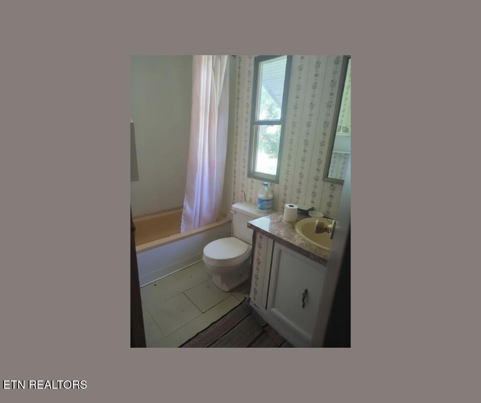 400 David Crockett Rd Property Photo 16