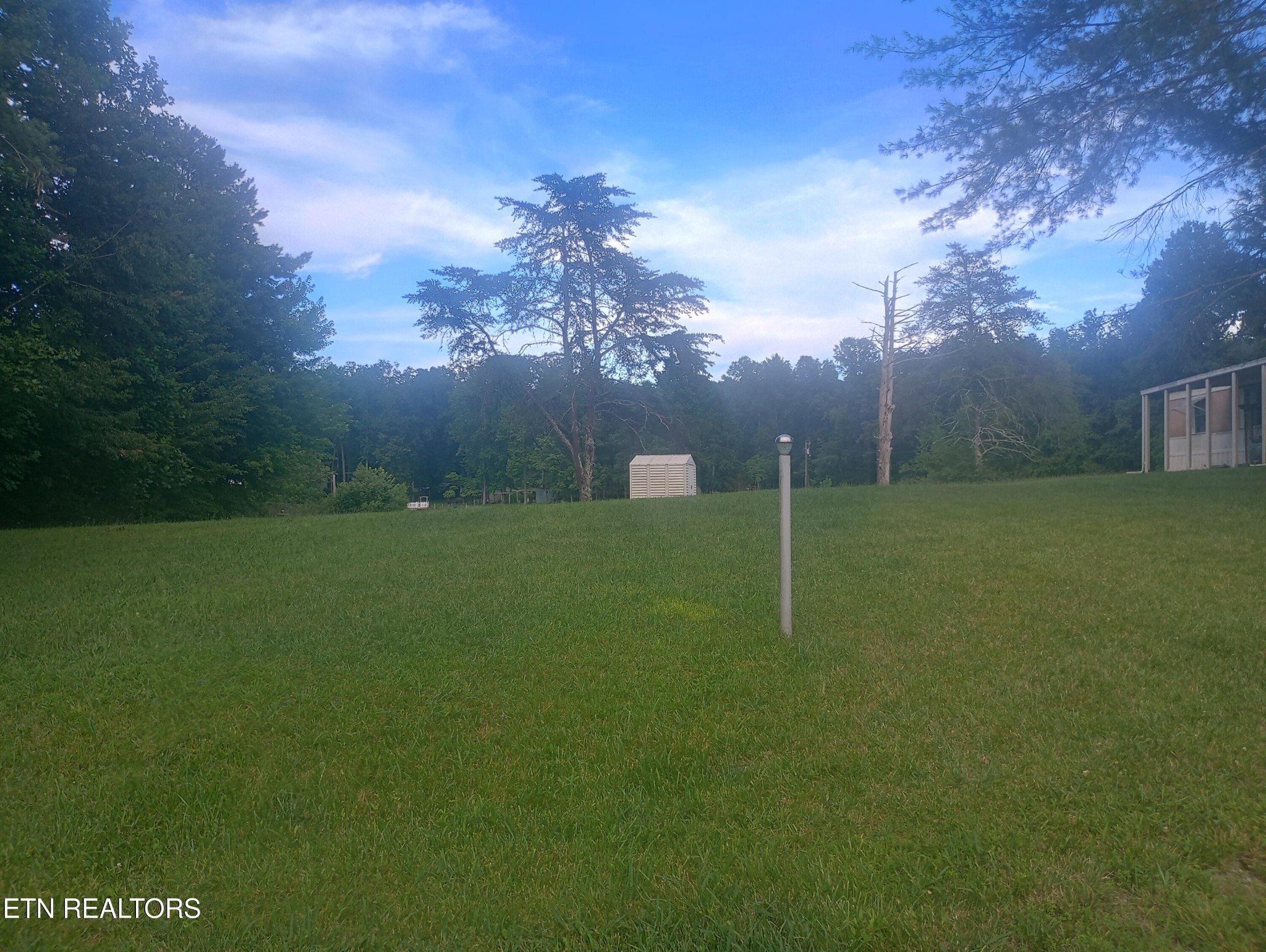400 David Crockett Rd Property Photo 17