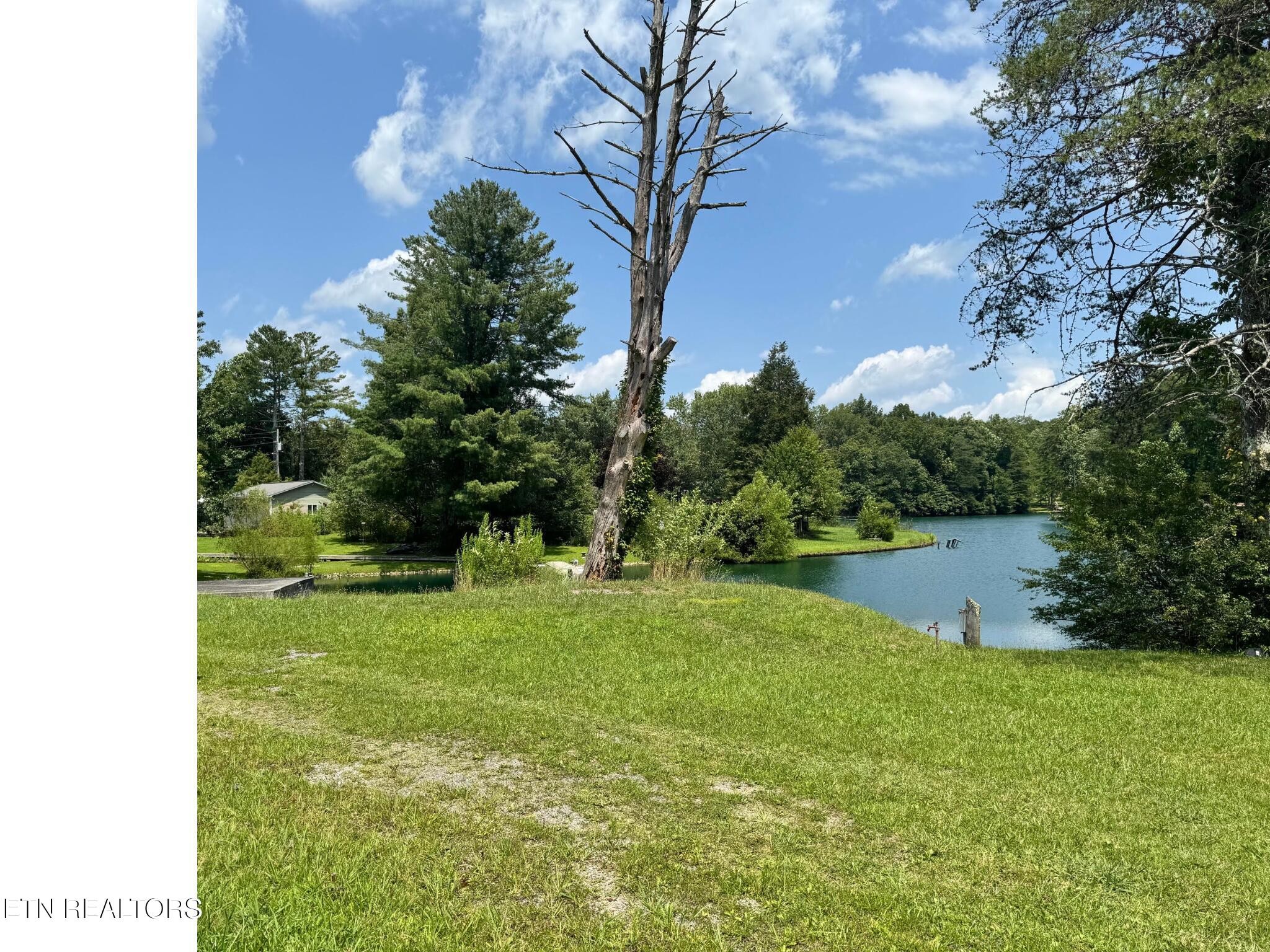 400 David Crockett Rd Property Photo 21