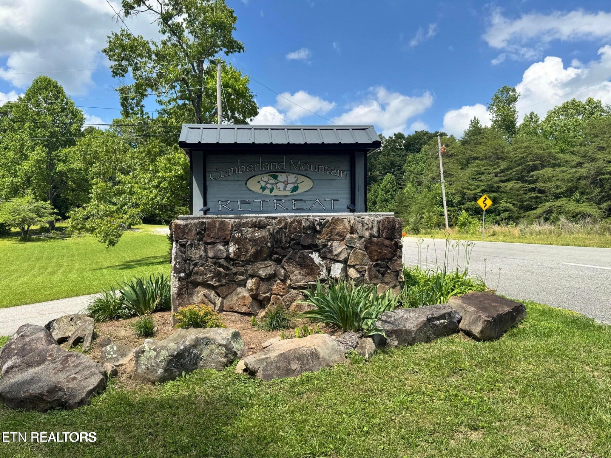 400 David Crockett Rd Property Photo 22