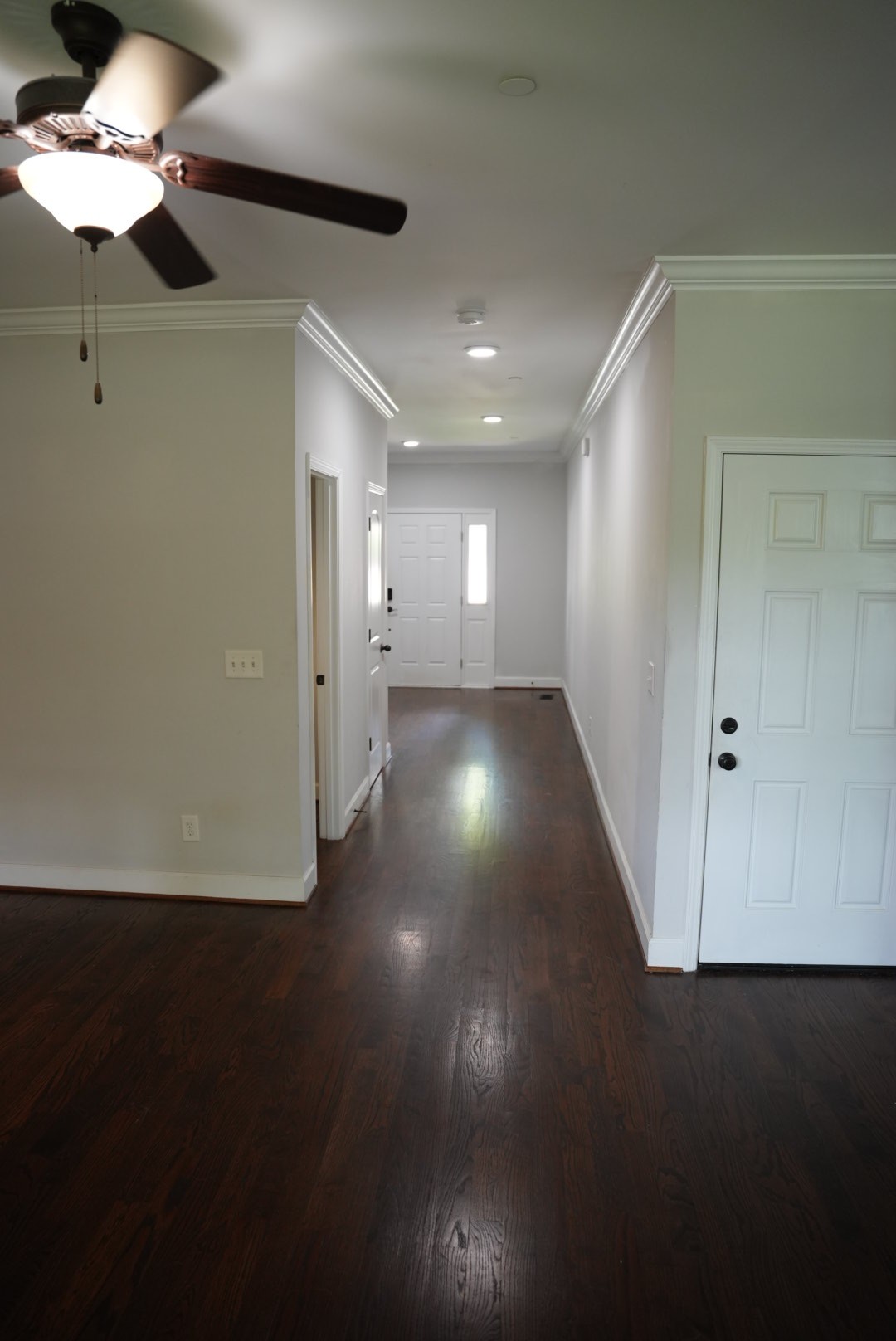612 Nevins Pl Property Photo 8
