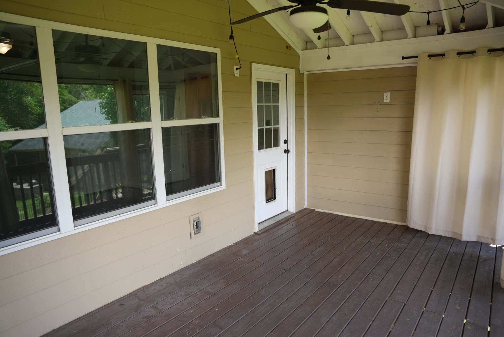 612 Nevins Pl Property Photo 13
