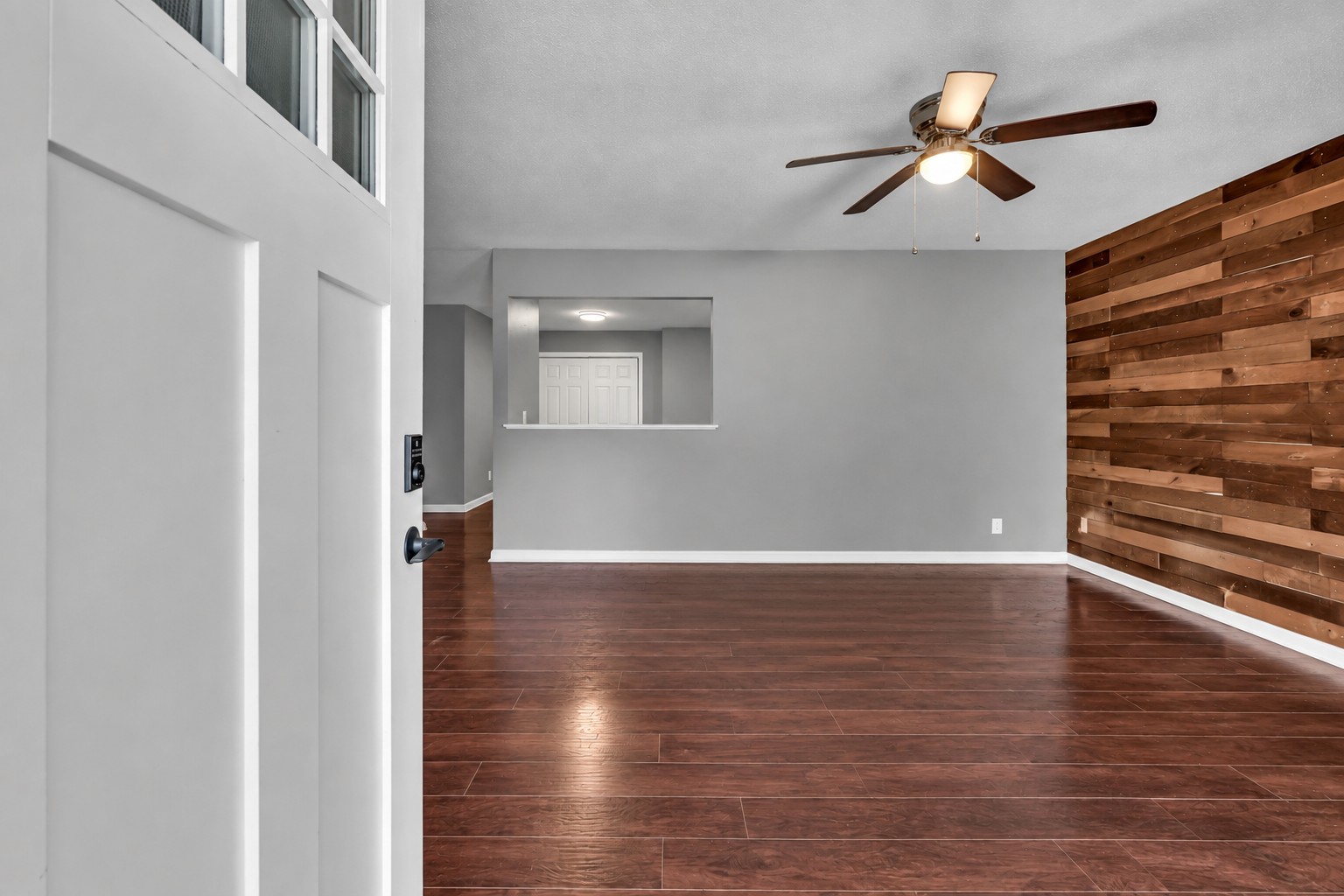 2830 Hinson Rd Property Photo 6