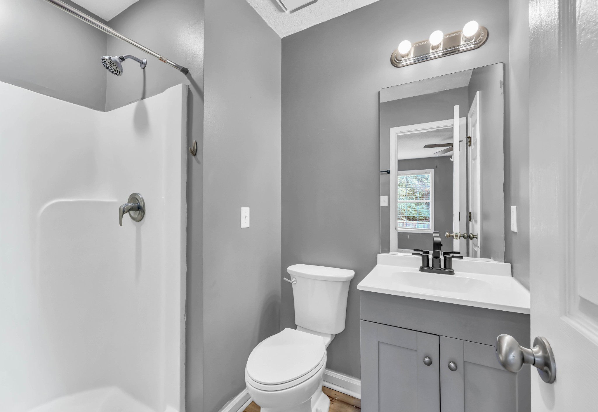 2830 Hinson Rd Property Photo 15