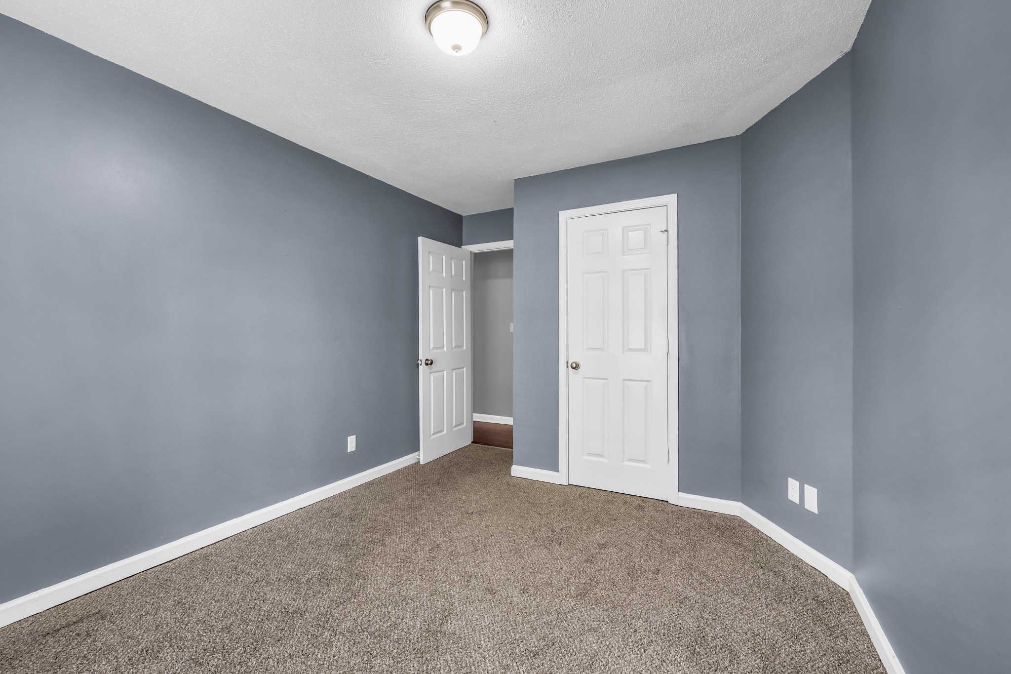 2830 Hinson Rd Property Photo 18