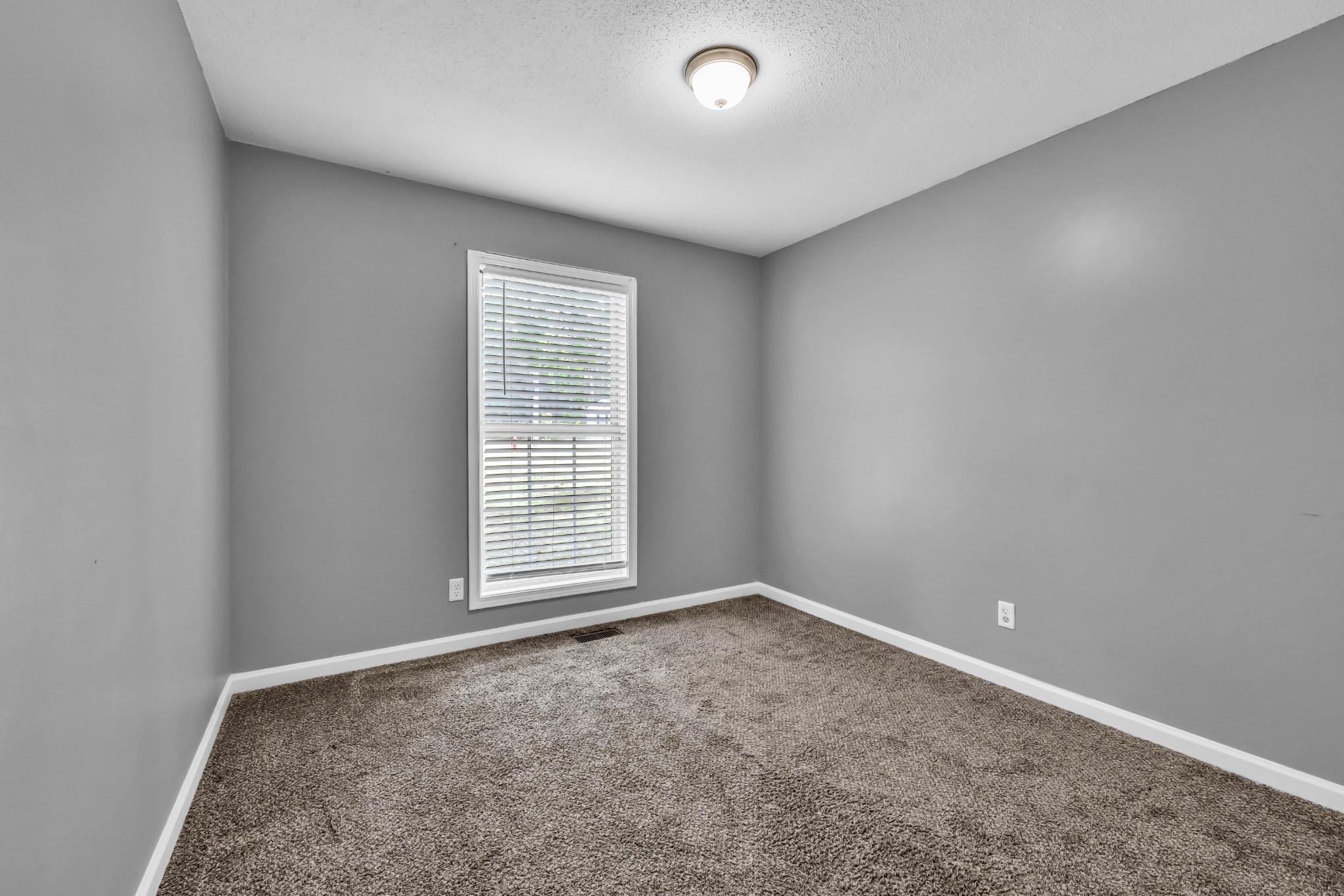 2830 Hinson Rd Property Photo 20