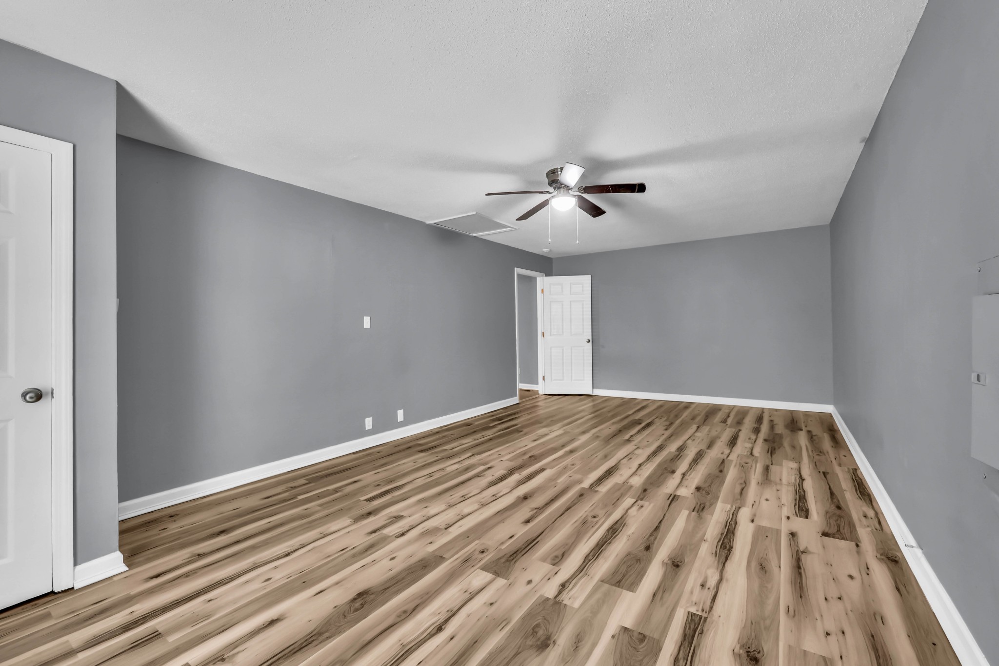 2830 Hinson Rd Property Photo 25