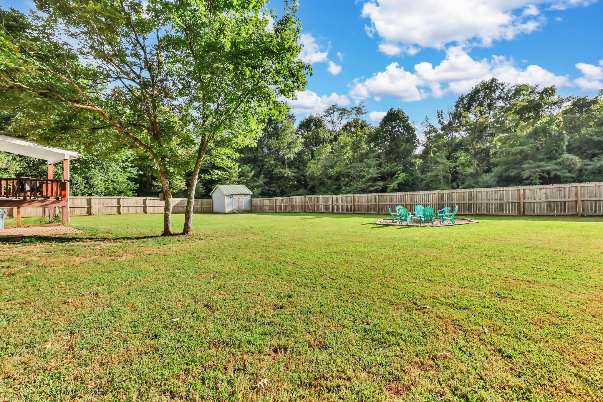 2830 Hinson Rd Property Photo 33