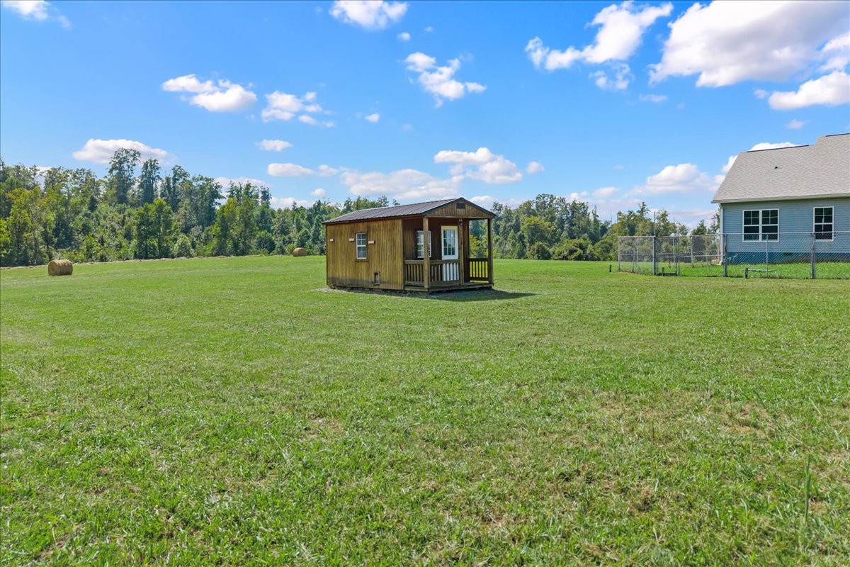 288 Highway 307, E Property Photo 11