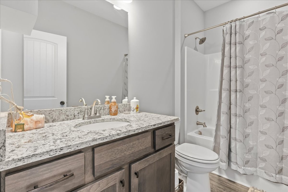 288 Highway 307, E Property Photo 35