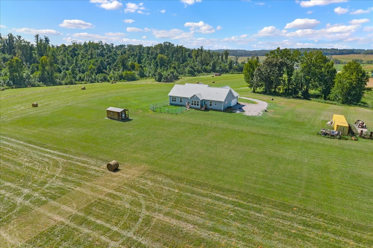 288 Highway 307, E Property Photo 39
