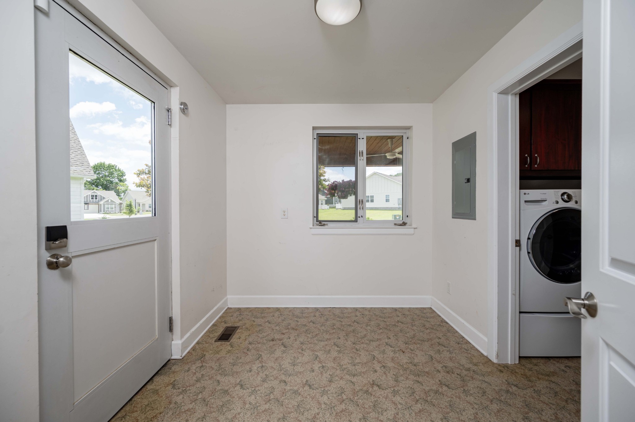 420 Multrees Pl Property Photo 15