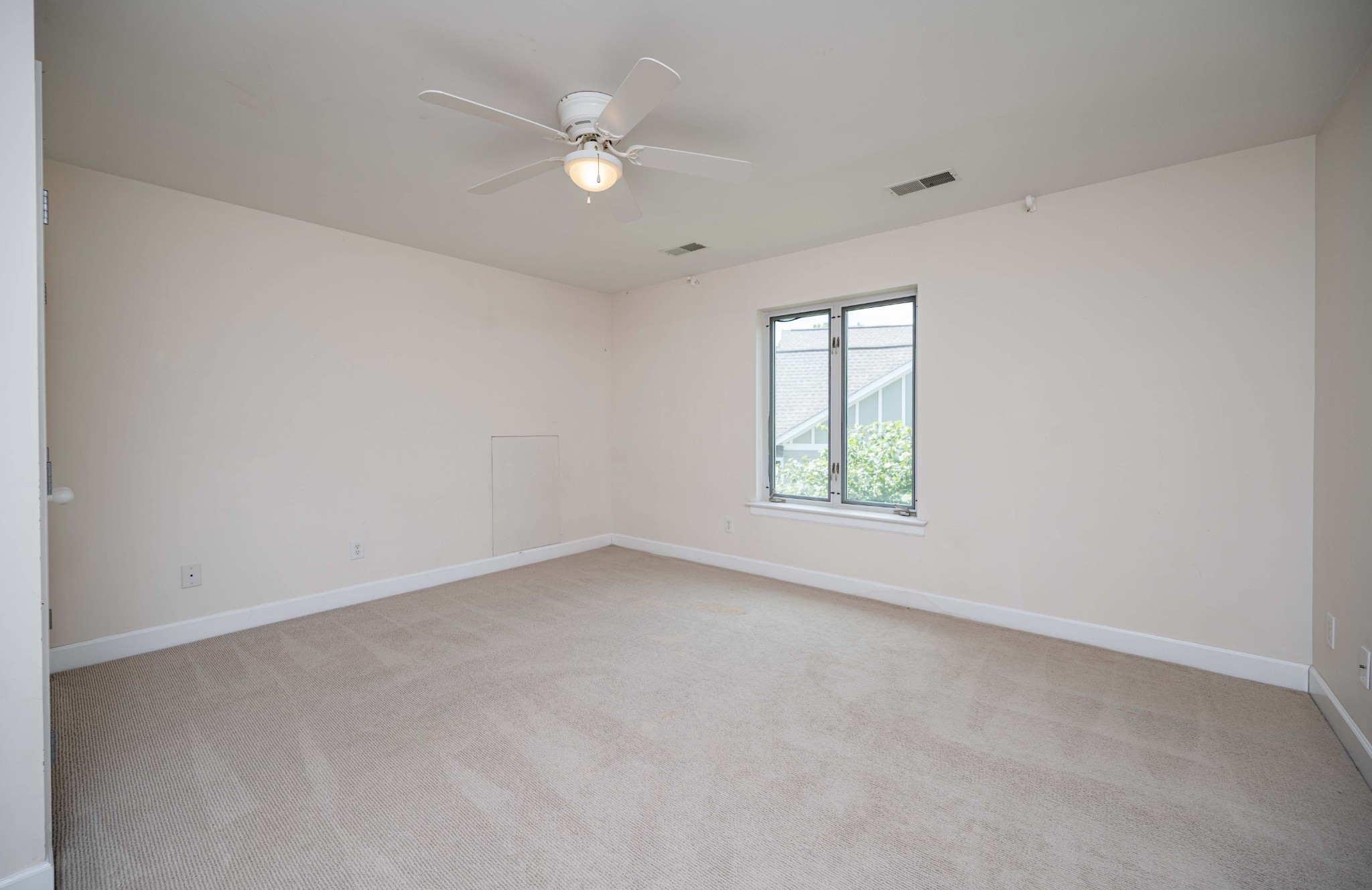 420 Multrees Pl Property Photo 28