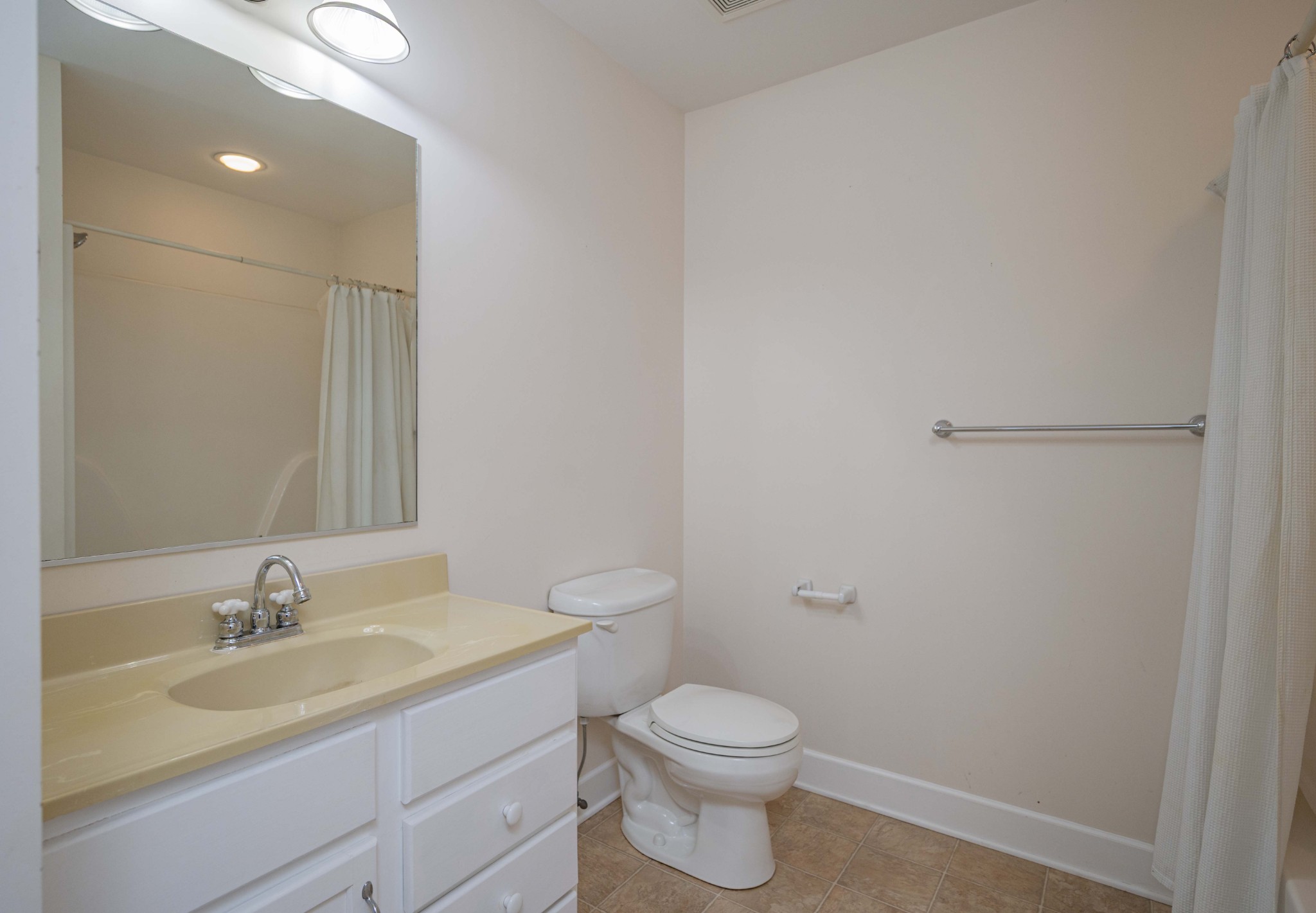 420 Multrees Pl Property Photo 29