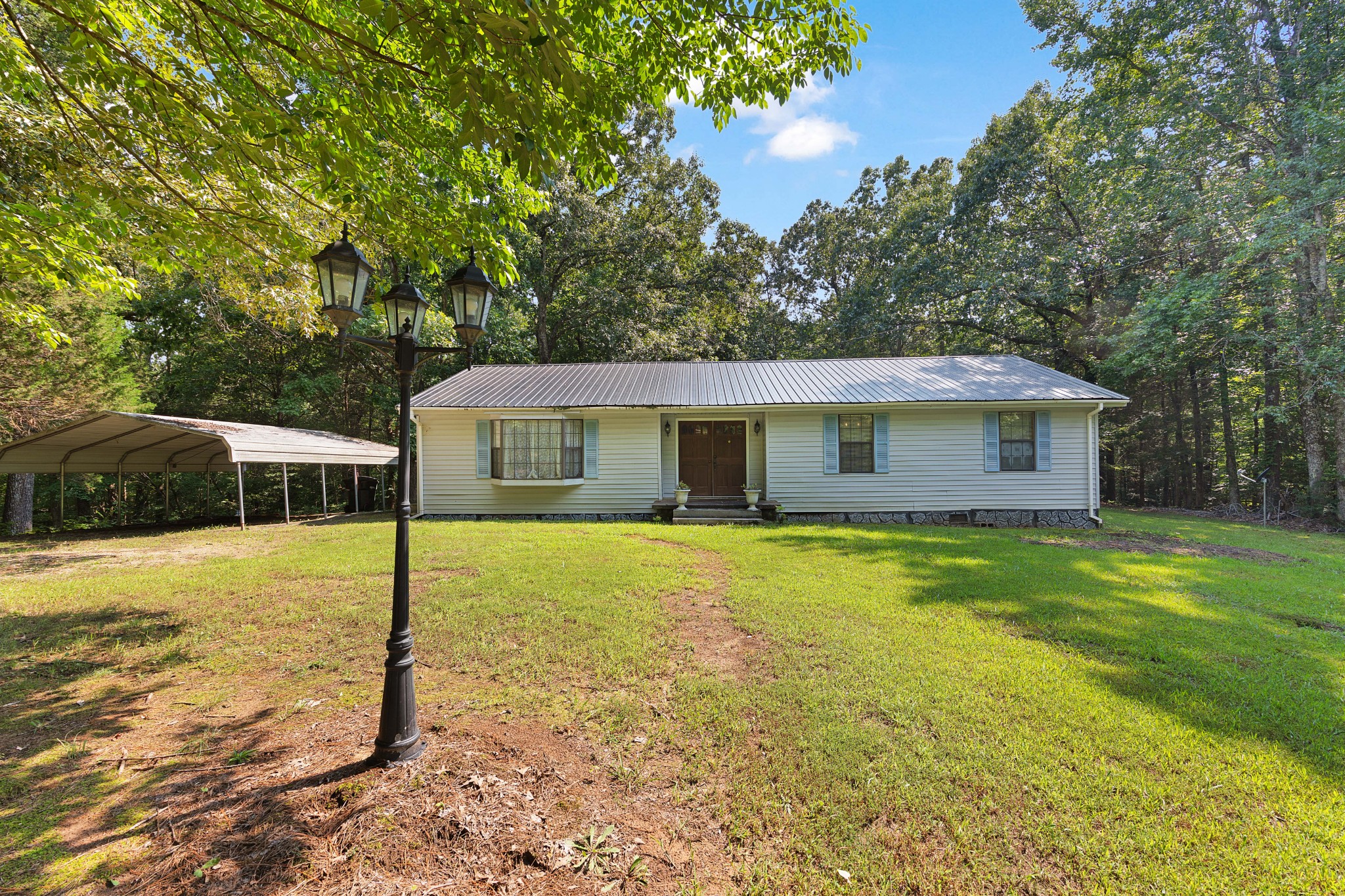 875 New Friendship Rd Property Photo 1