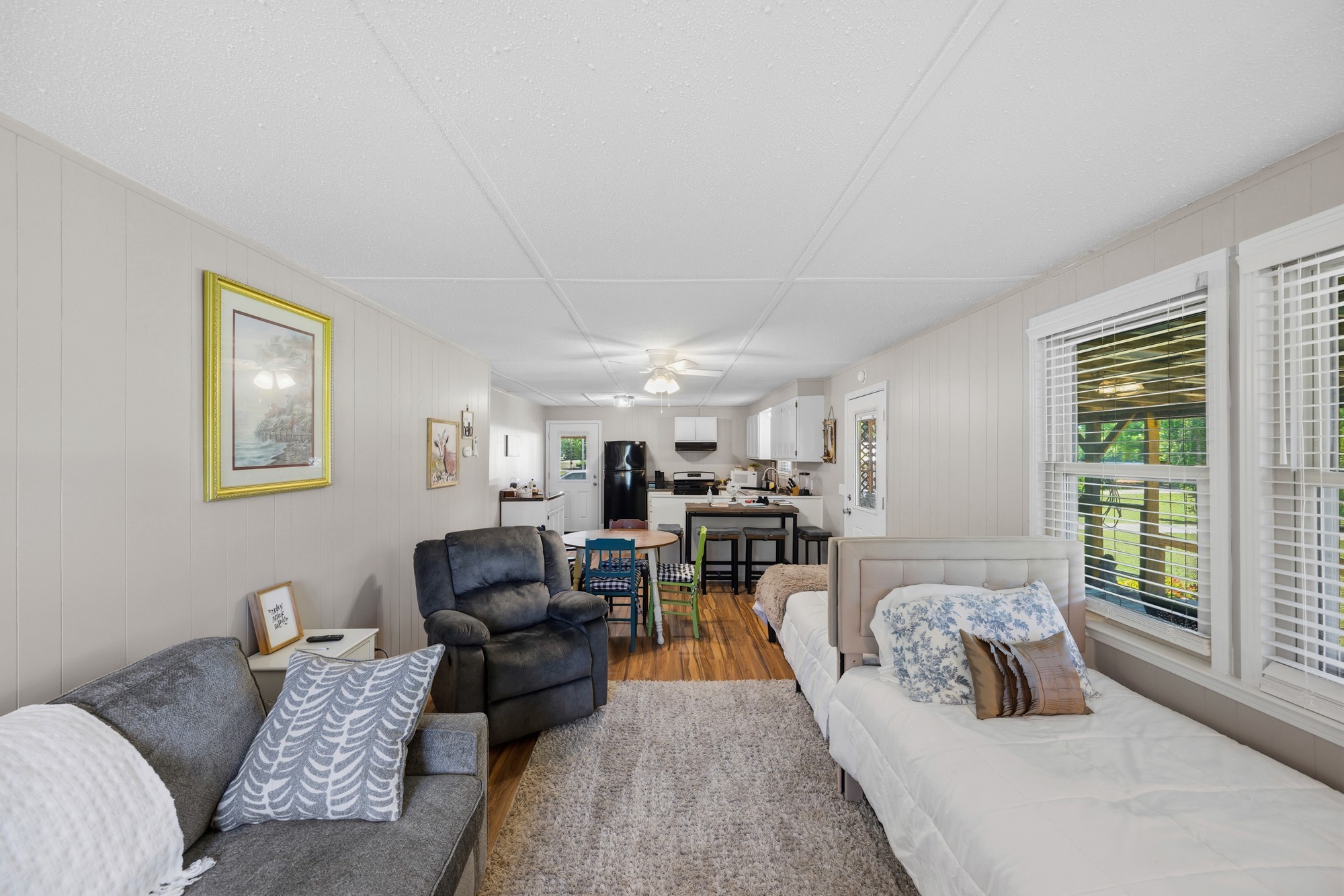 1846 Cypress Creek Rd Property Photo 5