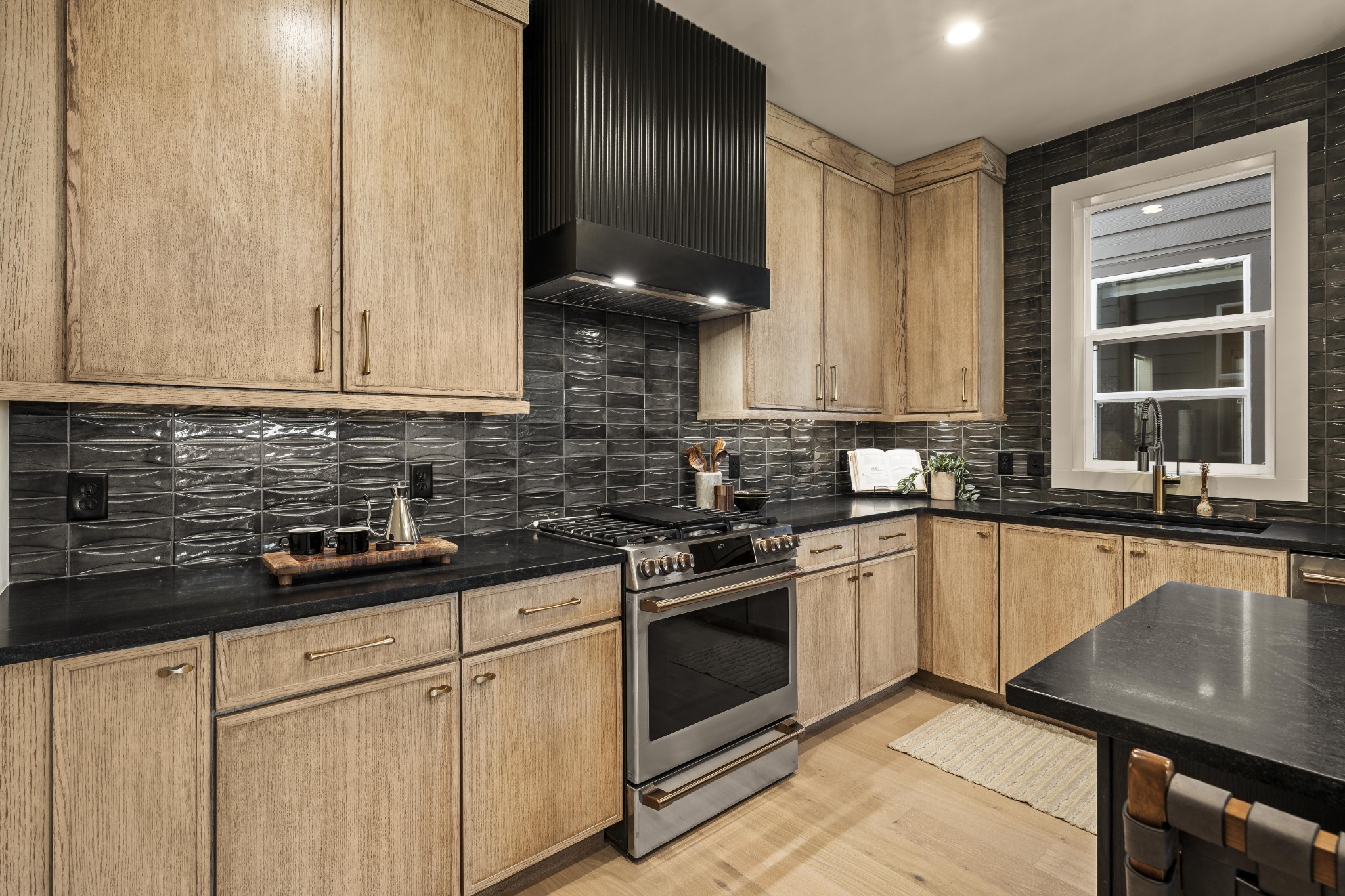 400 Hudson Way Property Photo 13