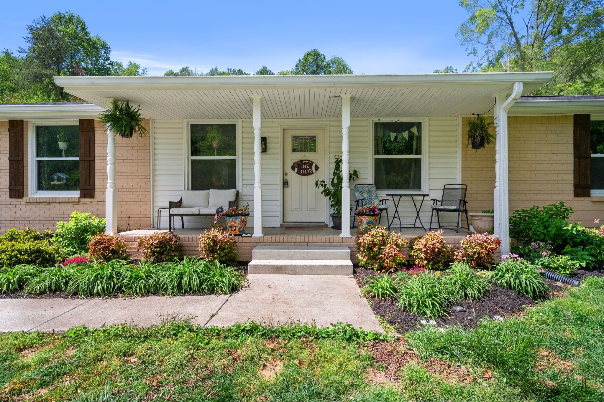 1142 Indian Springs Rd Property Photo 5