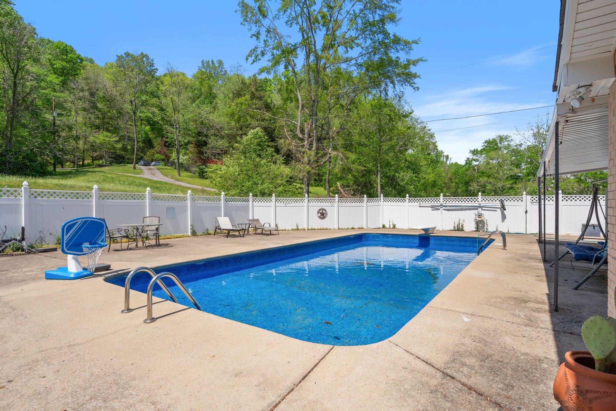 1142 Indian Springs Rd Property Photo 17