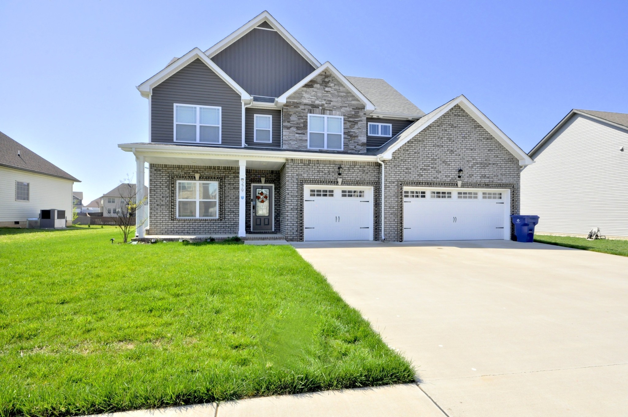 279 Bluebriar Trce Property Photo 1