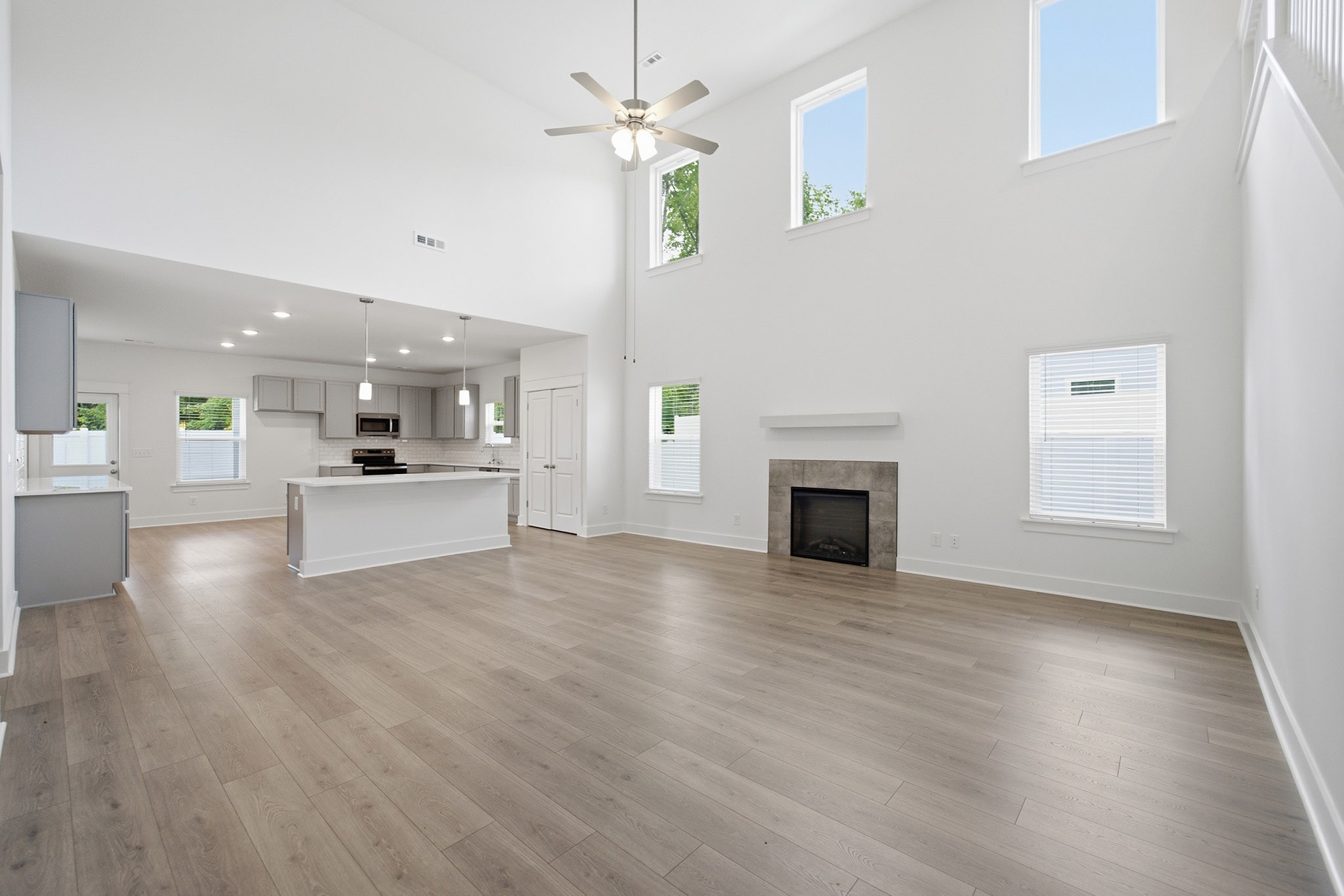 6 Fairlawn Dr Property Photo 4