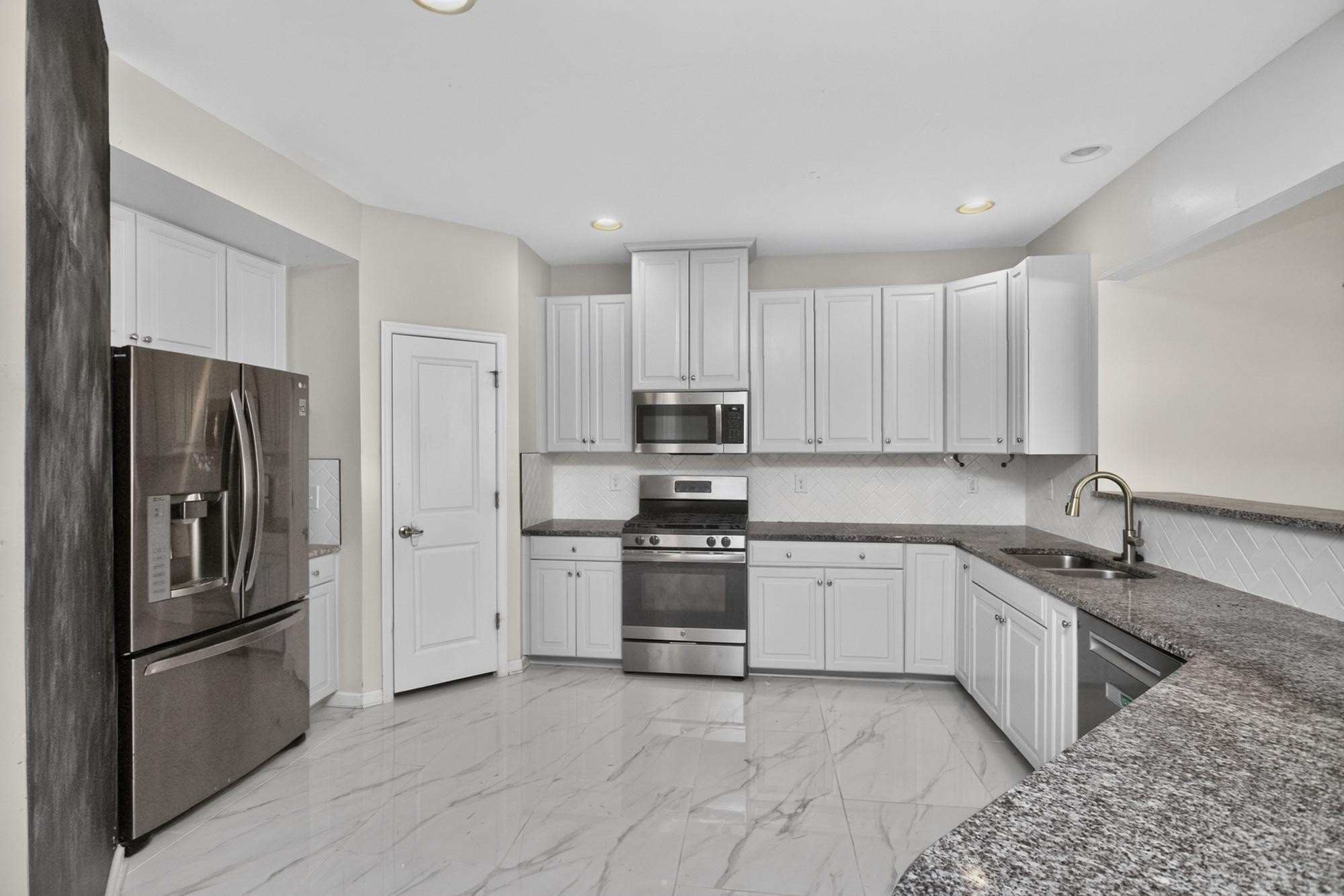 753 Preservation Way Property Photo 4