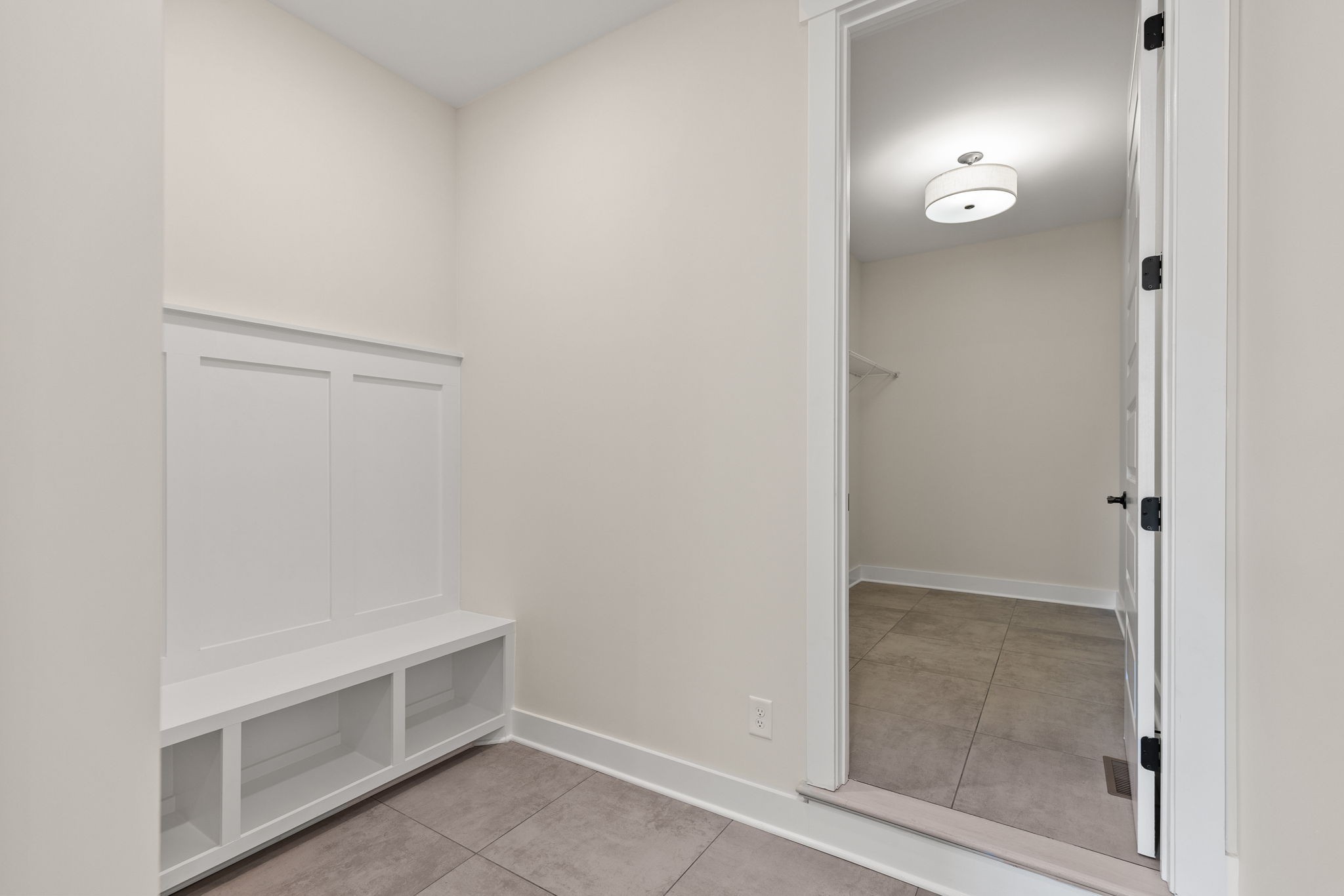 3005 Sandstone Way Property Photo 23