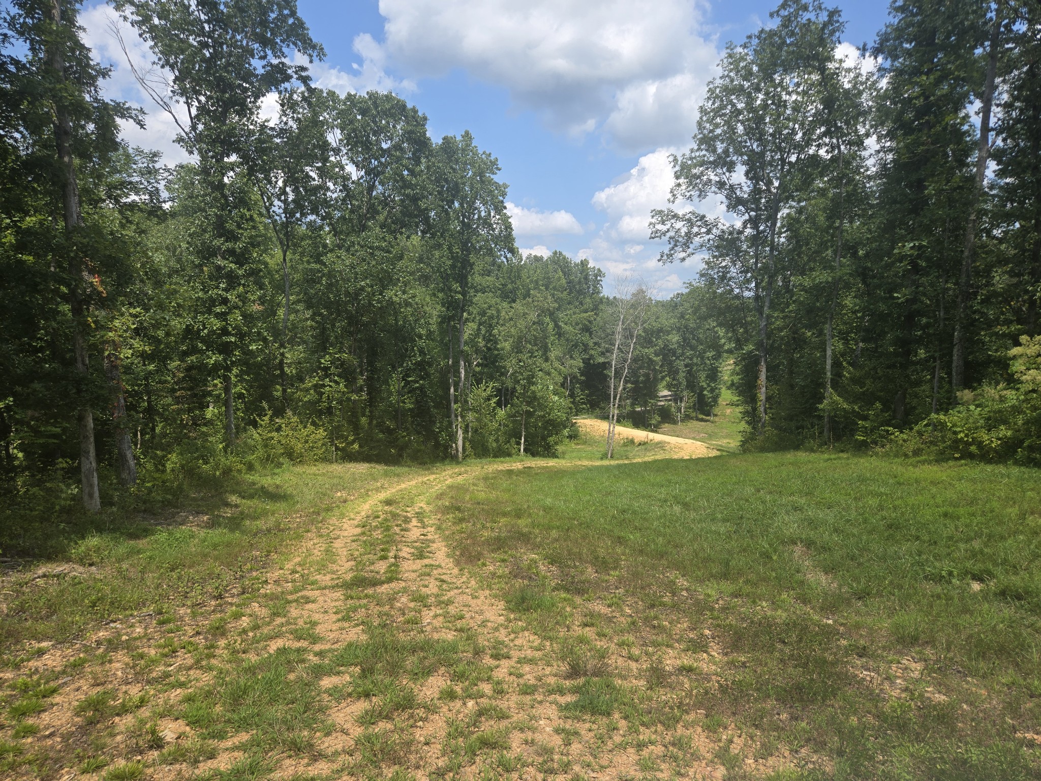 655 Dyer Rd Property Photo 4