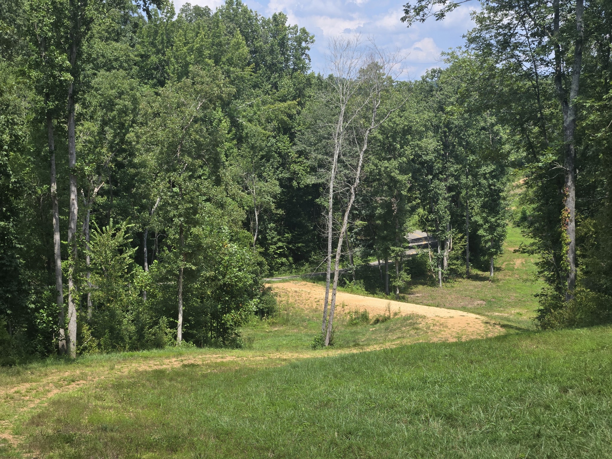 655 Dyer Rd Property Photo 5
