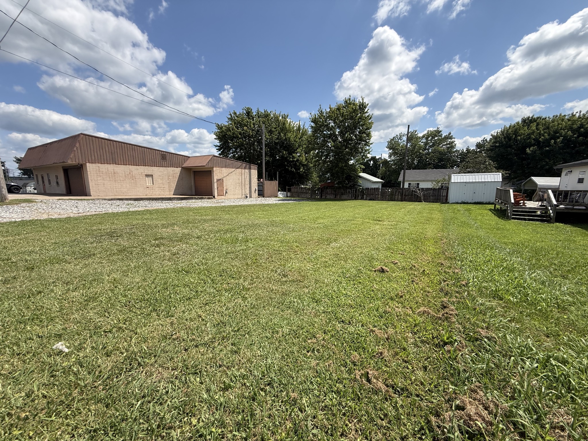 704 Bennett St Property Photo 4