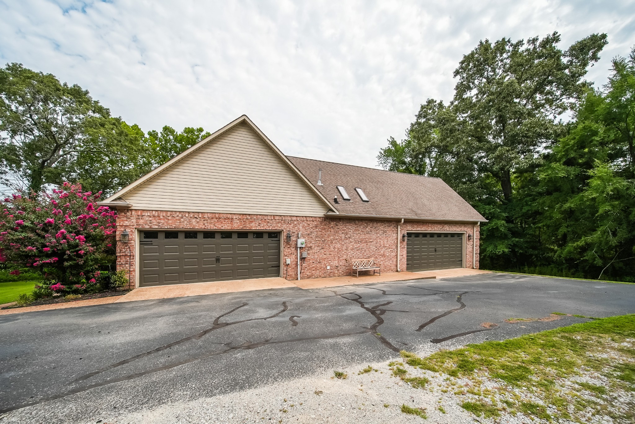 458 Gandervalley Ln Property Photo 40