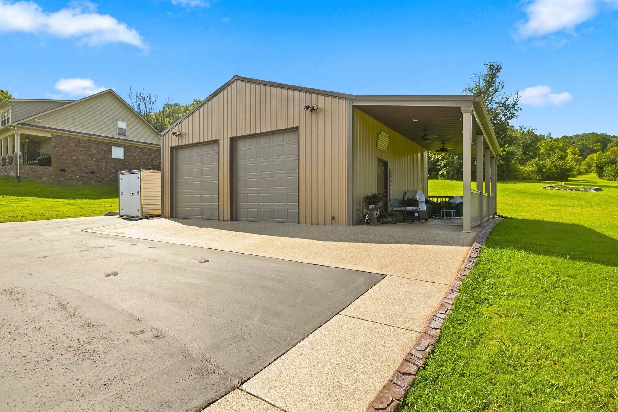 1773 Kennedy Creek Rd Property Photo 48