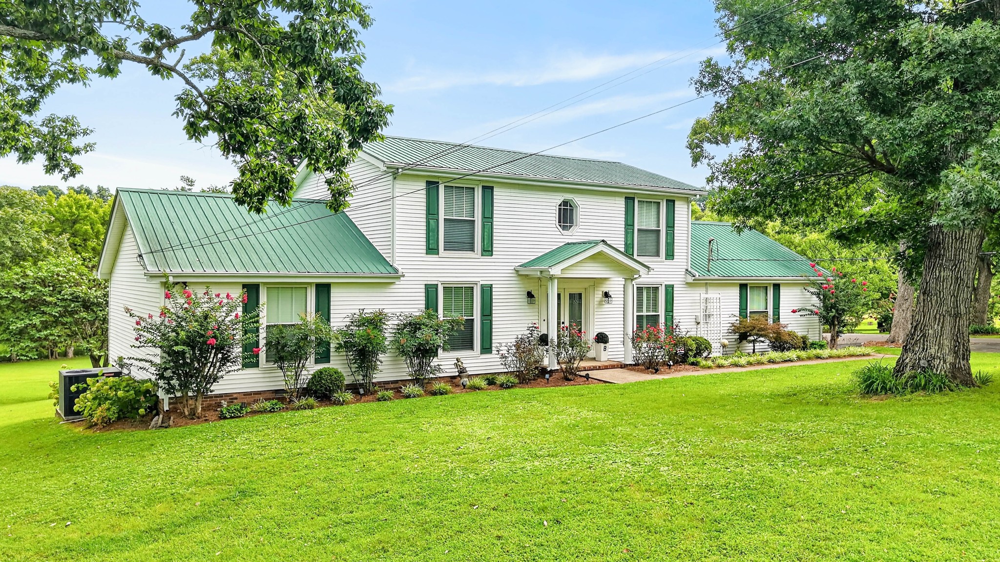 401 Bluegrass Ct