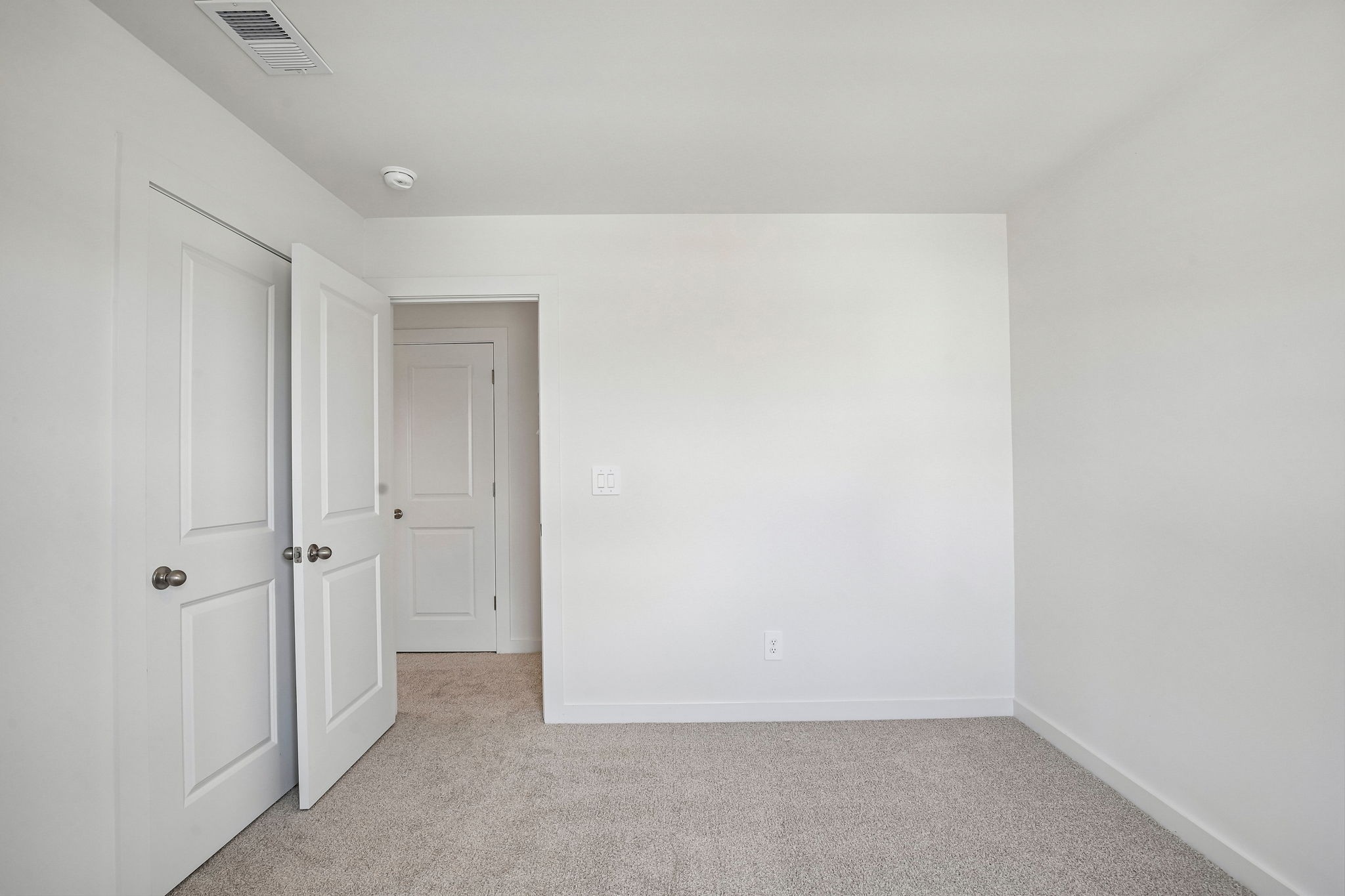 2110 Craven Pl Property Photo 45