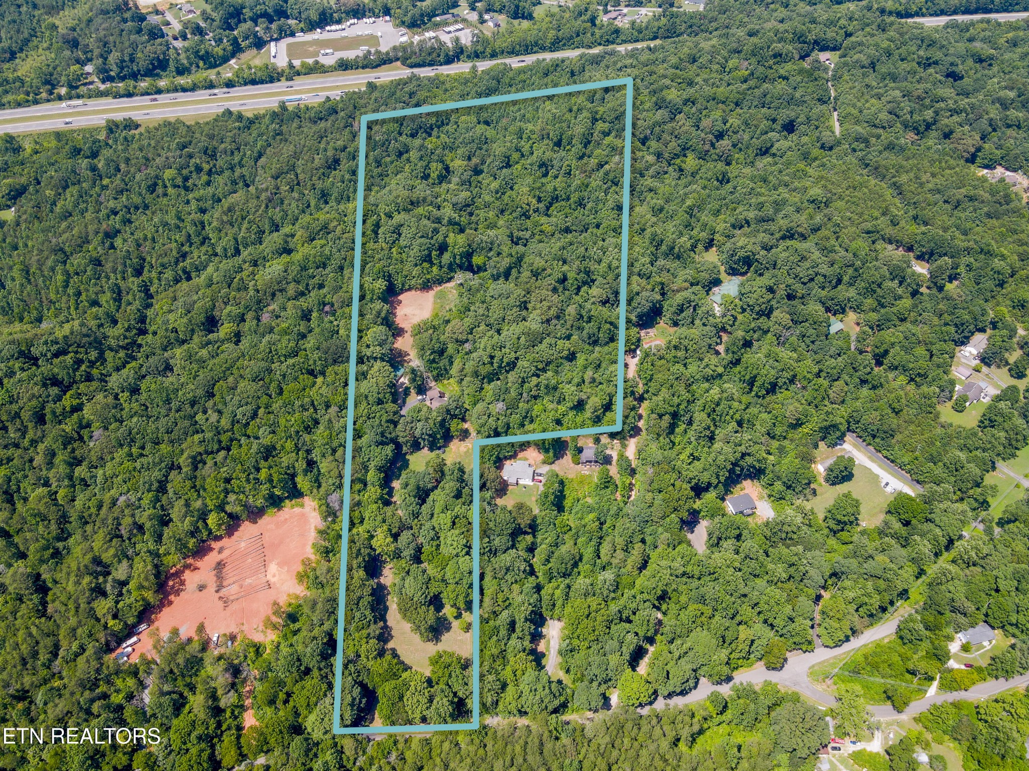 7637 Mcmillan Rd Property Photo 3