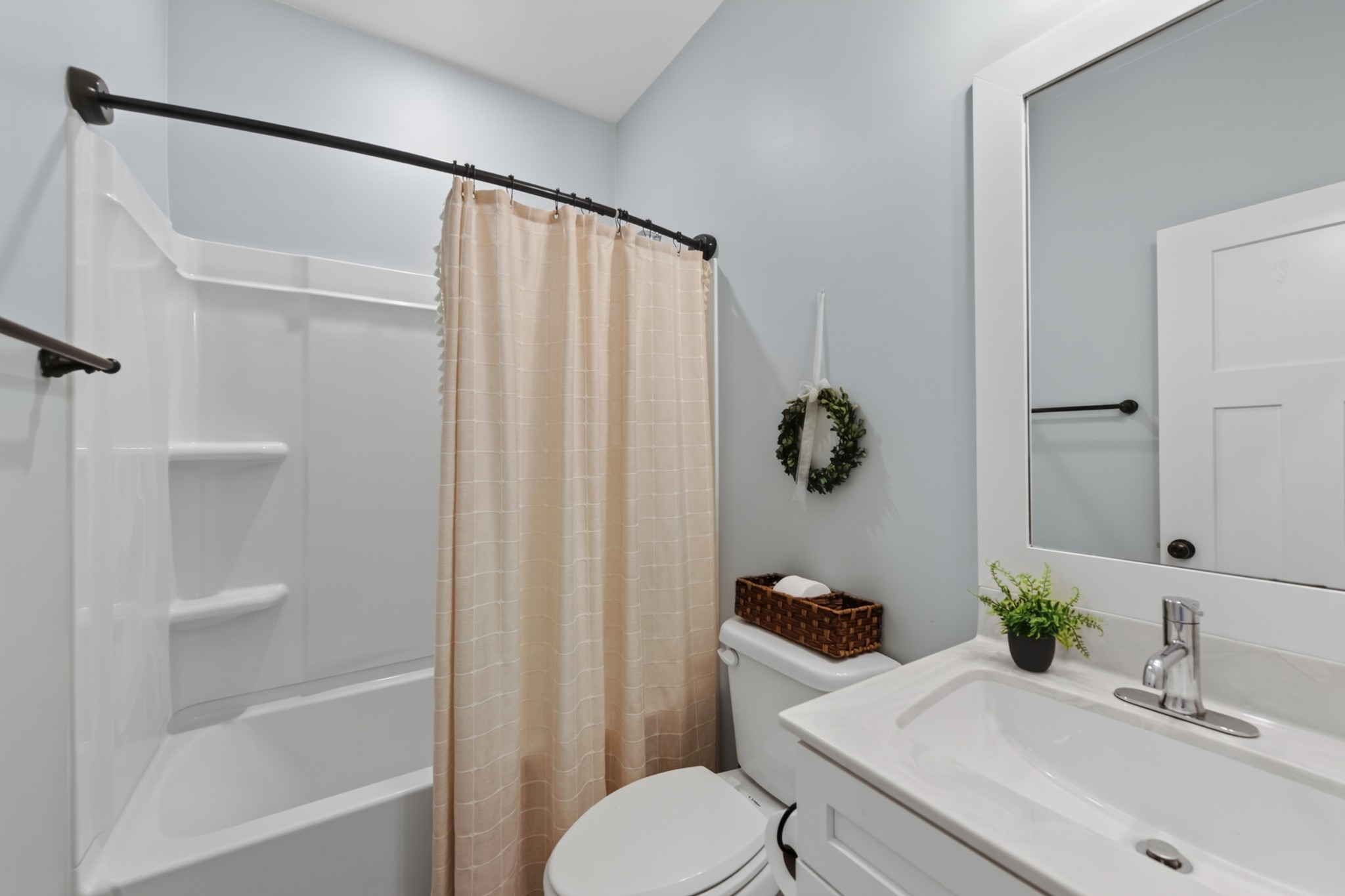 1280 Easthaven Dr Property Photo 35