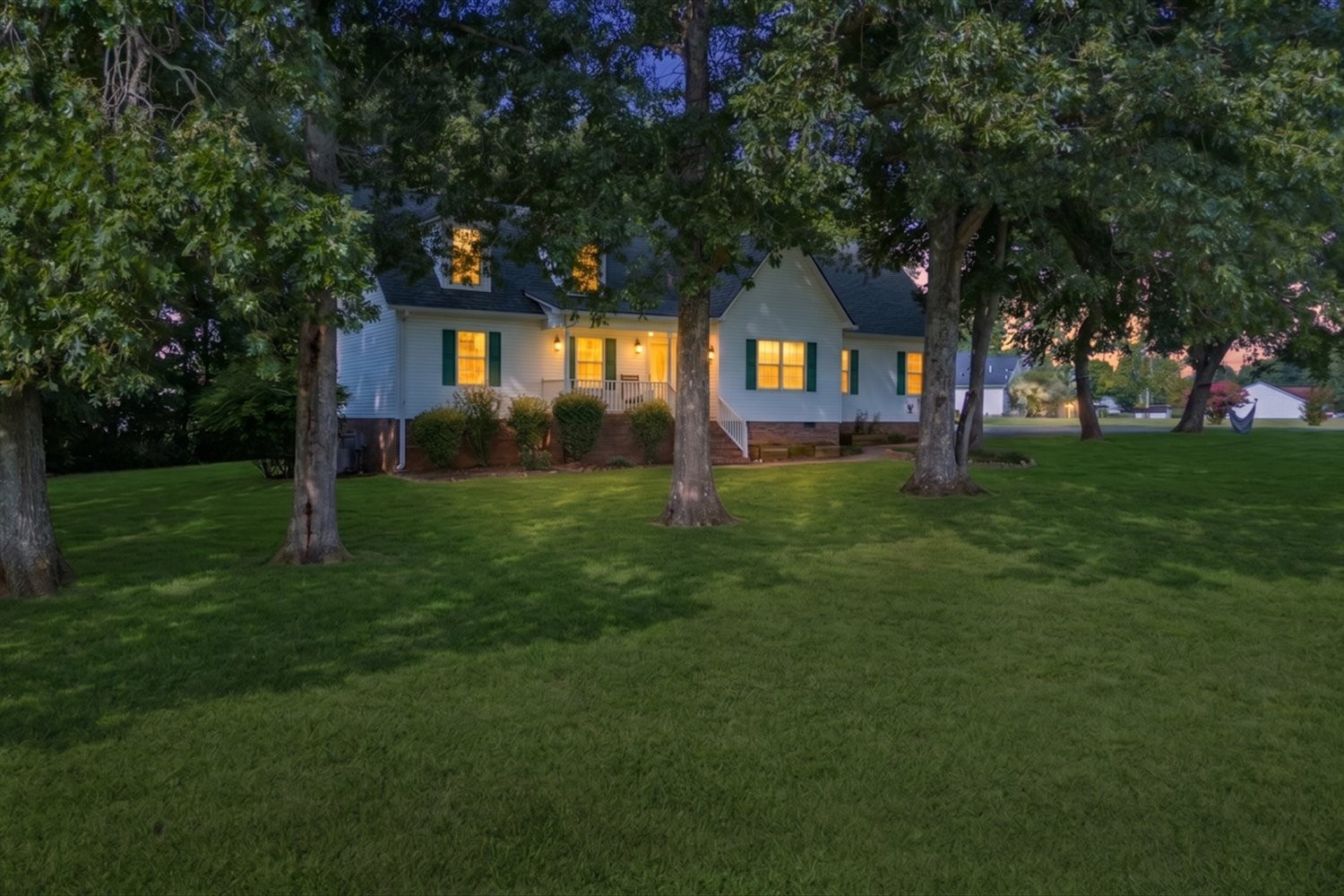 106 Tara Dr Property Photo 1