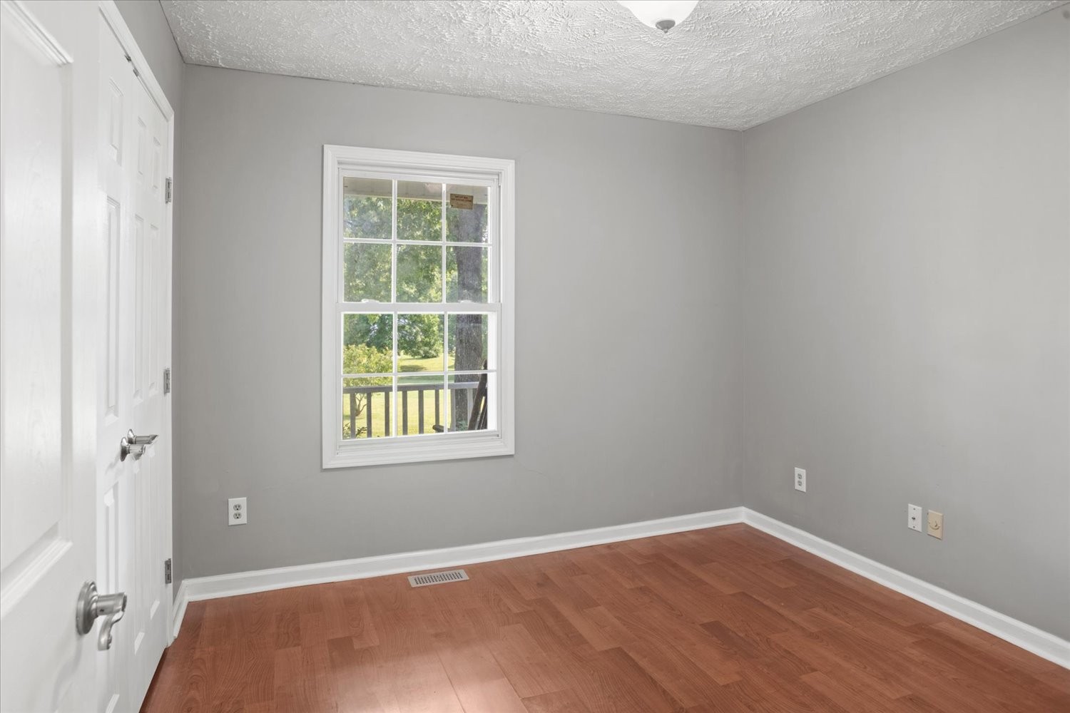 106 Tara Dr Property Photo 18