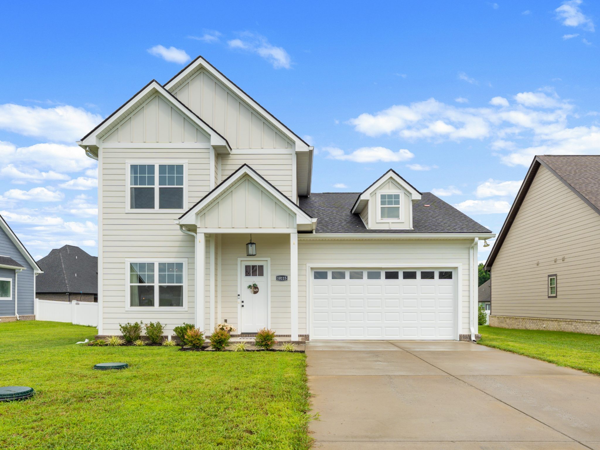 10115 Crookedhorn Ct Property Photo 1