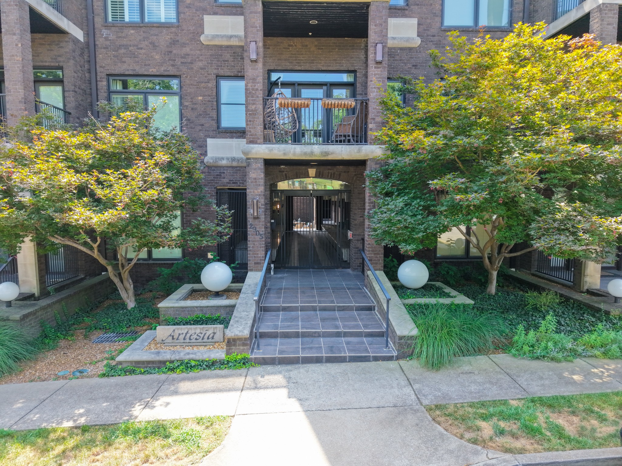 2905 Parthenon Ave Property Photo 6