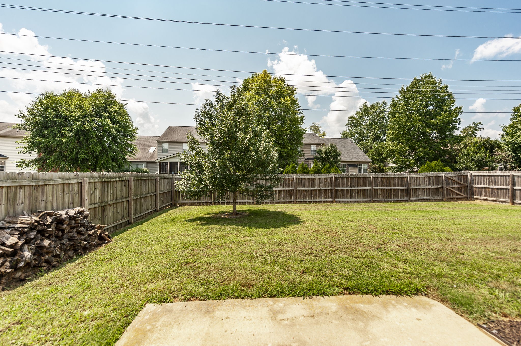 77 Villa Way Property Photo 7