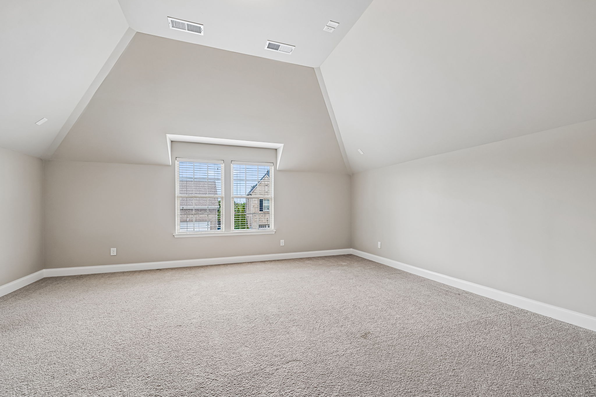 2012 Devonwood Ln Property Photo 31