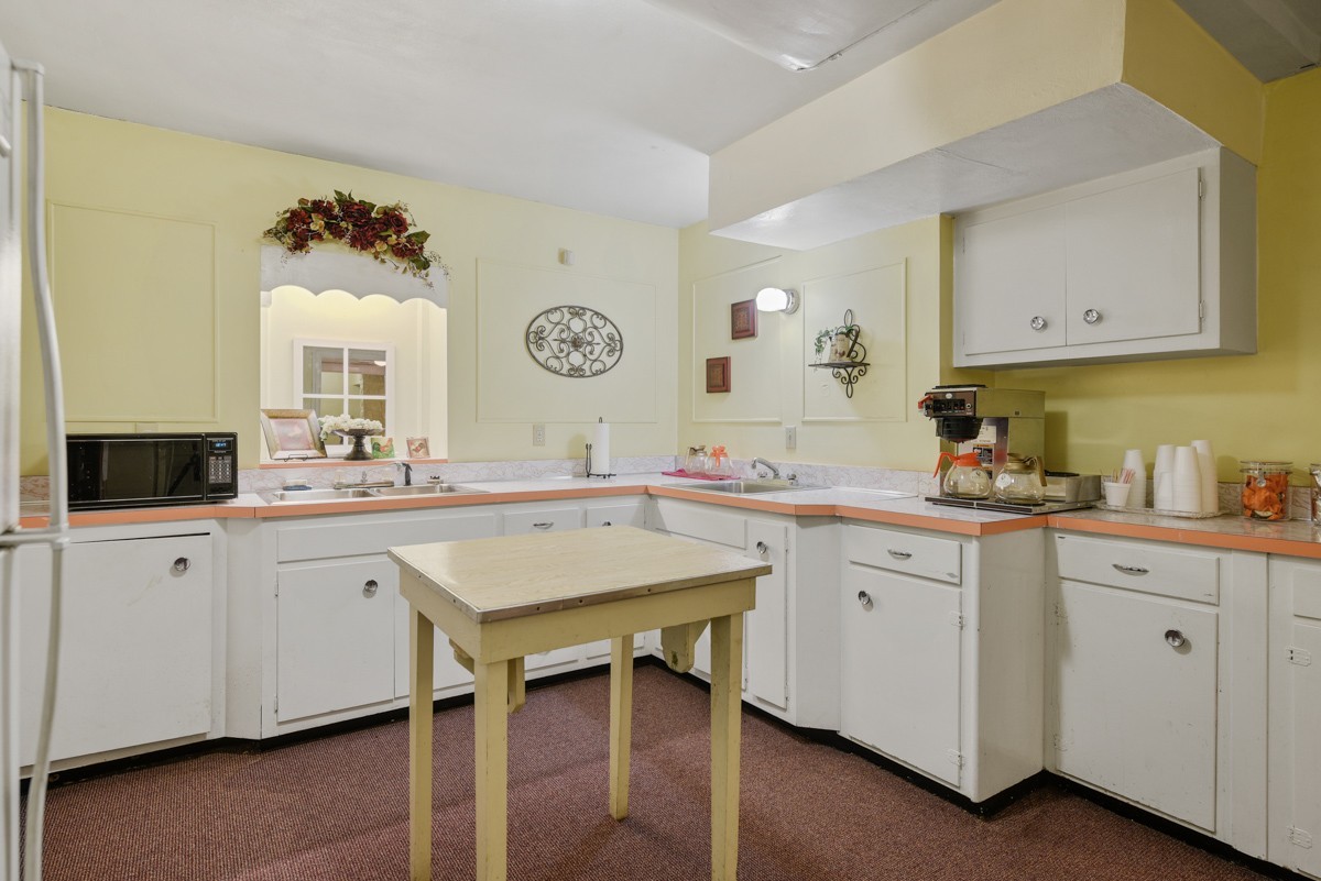 1700 Hadley Ave Property Photo 33