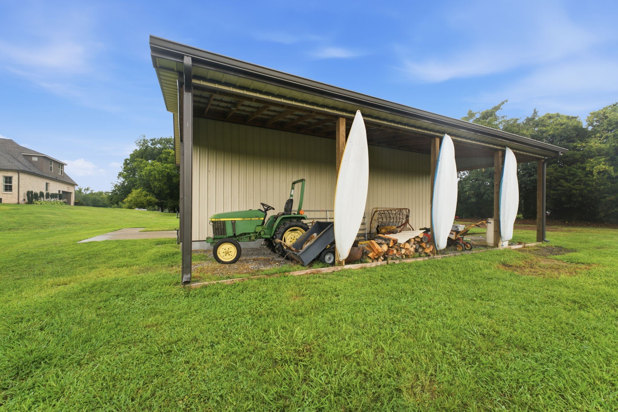 4555 Webb Rd Property Photo 10