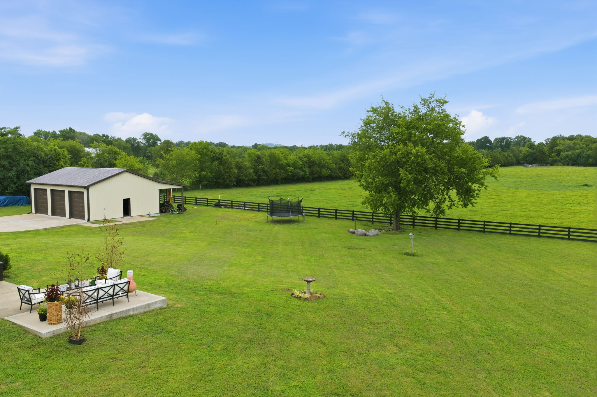 4555 Webb Rd Property Photo 12