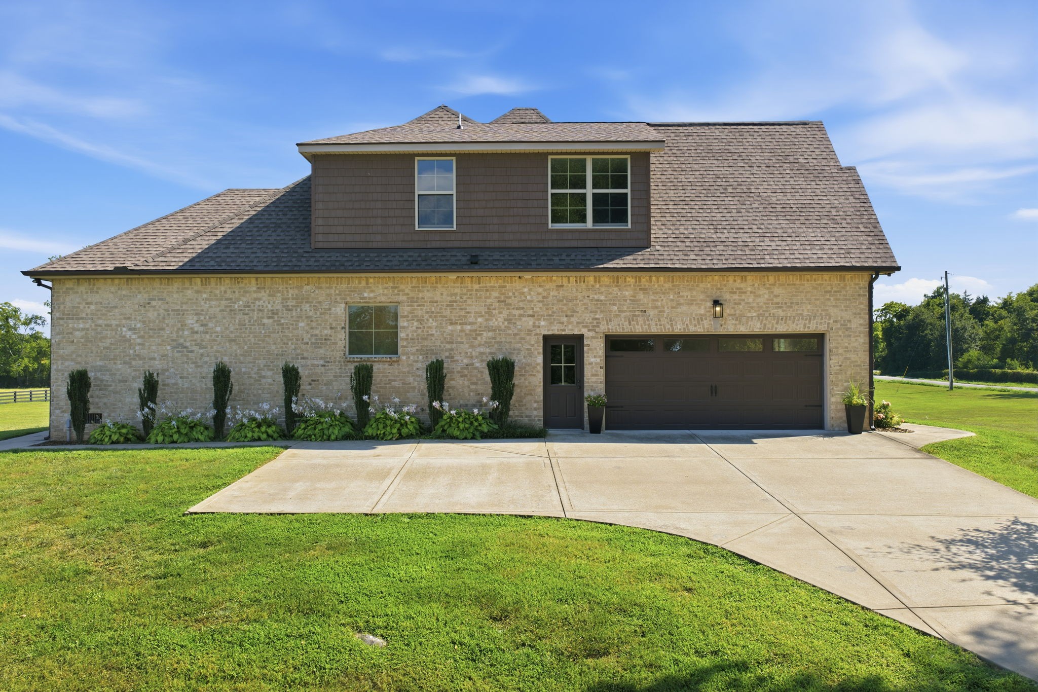 4555 Webb Rd Property Photo 15